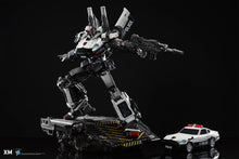 XM Studios Prowl 1/10 Scale Statue