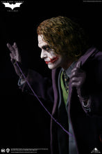 Queen Studios Heath Ledger Joker (The Dark Knight) 1:4 Scale Statue