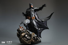 XM Studios Batman Classic 1/6 Scale Statue