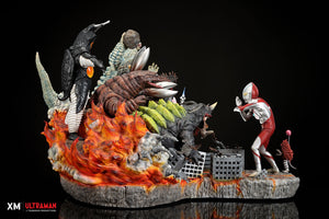 XM Studios Ultraman VS Kaiju (30cm) Scale Statue