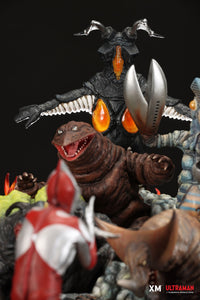 XM Studios Ultraman VS Kaiju (30cm) Scale Statue