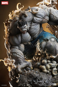 Queen Studios Hulk (Grey) 1/4 Scale Statue