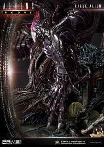 Rogue Alien Battle Diorama Statue