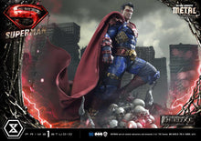 Superman (Deluxe Version) 1/3 Scale Statue